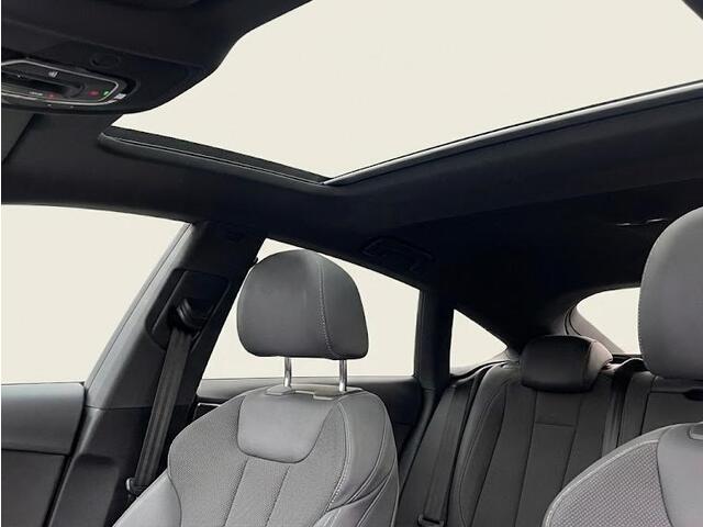 Audi A5 Sportback 40 TFSI Sport S-line black edition 190pk | Panoramadak | Navigatie | Led koplampen | 19 inch lichtmetalen velgen