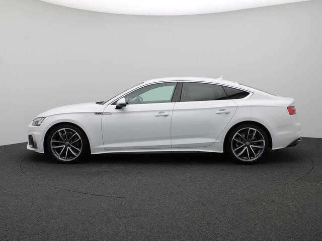 Audi A5 Sportback 40 TFSI Launch edition Sport 190PK S-Tronic S-Line, 15.798KM, Head-Up Display, 19" LM Velgen, Adaptieve Cruise Controle, Keyless, Navi, Clima, Side Assist, Achteruitrijcamera, Elektr. Achterklep