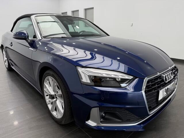 Audi A5 Cabriolet 40 Tfsi S-Tronic (150kW/204pk) ** MATRIX, LEDER, VIRTUAL, NEKVERW, 18-inch LMV, ADAPT. CRUISE ** 1e EIG - ¤ 26.000,= onder NP ** ** INFORMEER OOK NAAR ONZE AANTREKKELIJKE FINANCIAL-LEASE TARIEVEN **