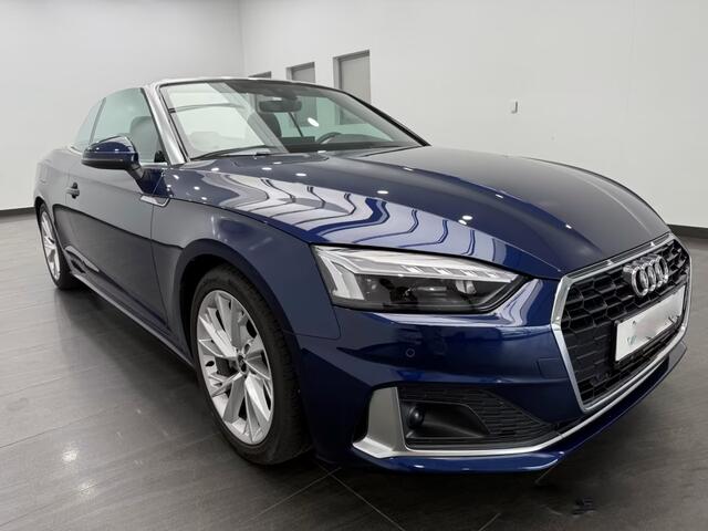 Audi A5 Cabriolet 40 Tfsi S-Tronic (150kW/204pk) ** MATRIX, LEDER, VIRTUAL, NEKVERW, 18-inch LMV, ADAPT. CRUISE ** 1e EIG - ¤ 26.000,= onder NP ** ** INFORMEER OOK NAAR ONZE AANTREKKELIJKE FINANCIAL-LEASE TARIEVEN **