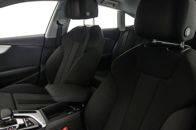 Audi A5 Sportback 35 TFSI Business Edition | Trekhaak | Achteruitrijcamera | Matrix | Virtual cockpit | Ambient lighting |