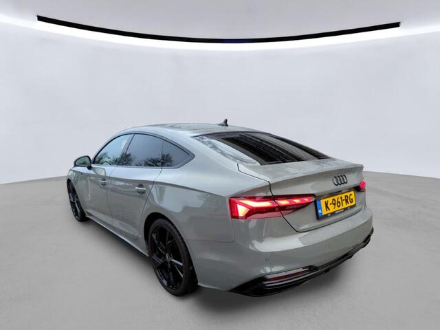Audi A5 Sportback 35 TFSI S edition / Panorama dak / Achteruitrij camera / Navigatie / 18'' LMV