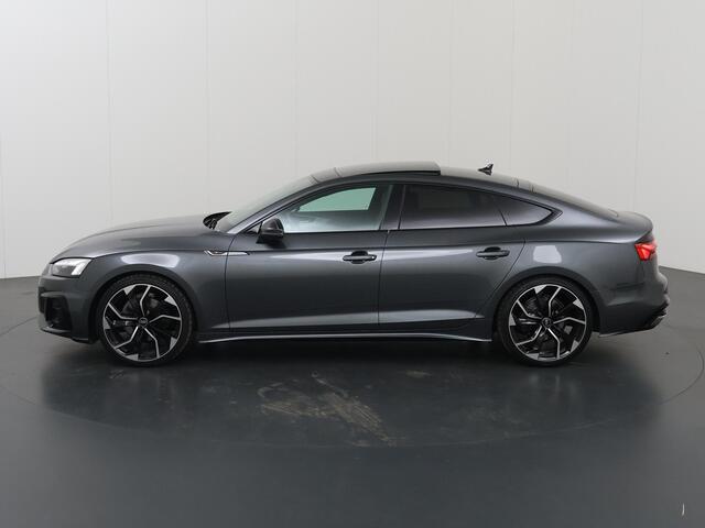 Audi A5 Sportback 35 TFSI S edition | 2x S-Line | Panoramadak | Trekhaak | Virtual Cockpit | Sportstoelen | Navigatie | DAB | Camera | Apple CarPlay/Android Auto | Stoelverwarming | Ele. kofferdeksel | Matrix LED |