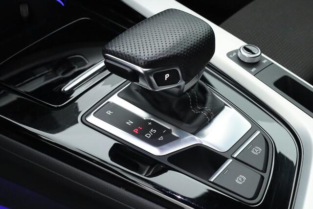 Audi A5 Sportback 40 TFSI S edition Competition | S/K-dak | Elek. Trekhaak | Dig. Cockpit | Camera+PDC | Elek. Klep | Stoelverw. | Nav+CarPlay | Sfeerverl. | Drive Select | 19'' V