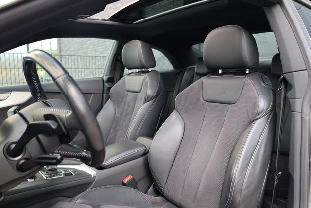 Audi A5 Coupé 2.0 TFSI ultra Launch Edition | NAP! | PANO | S-LINE | STOELVERWARMING | DIGITAL | SFEER | CAMERA |