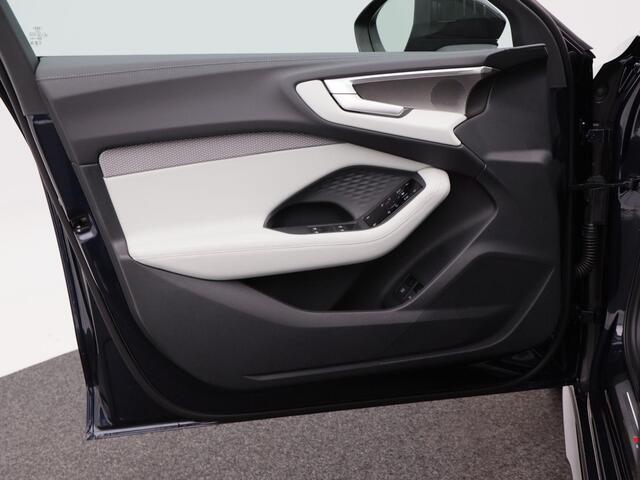 Audi A5 S edition Competition e-hybrid | 367 PK | Privacy glas | 20 inch Neodymiumgoud | Beige Leer | Achterbankverwarming | Bang & Olufsen |