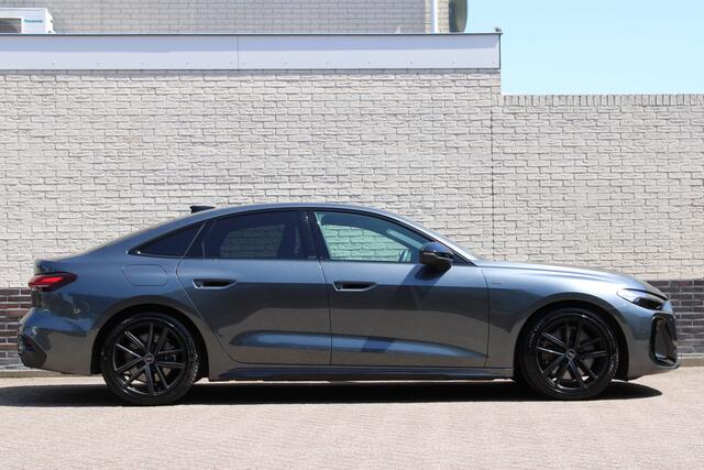 Audi A5 Limousine 2.0 e-hybrid quattro S edition | Trekhaak | Origineel NL | Stoelverwarming | Elek. achterklep |