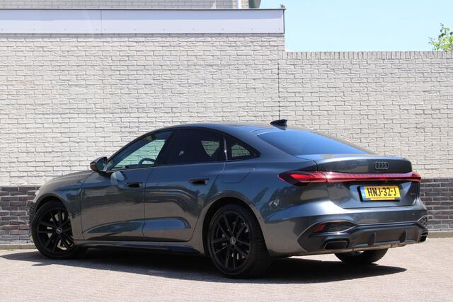Audi A5 Limousine 2.0 e-hybrid quattro S edition | Trekhaak | Origineel NL | Stoelverwarming | Elek. achterklep |