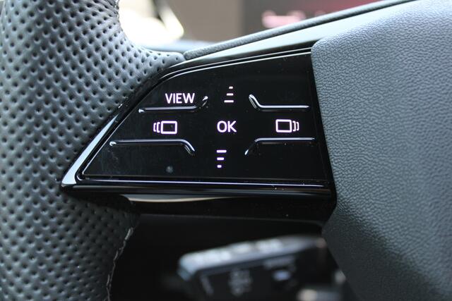 Audi A5 Limousine 2.0 e-hybrid quattro S edition | Trekhaak | Origineel NL | Stoelverwarming | Elek. achterklep |