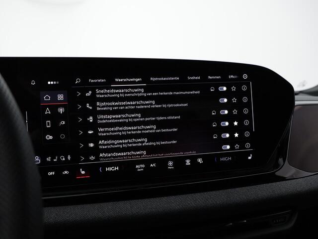 Audi A5 Avant 2.0 299pk S-tronic e-hybrid quattro S edition · 360 Camera · Wegklapbare Trekhaak · Keyless · Apple/Android Car Play · 19'' Inch · Garantie t/m09-07-2029 of 100.000km