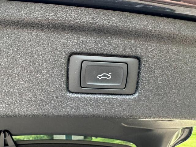 Audi A5 40 TFSI S EDITION Leder interieur