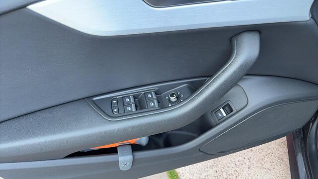 Audi A5 Sportback 2.0 TFSI MHEV Sport S-line Edition AUTOMAAT / FULL LED / NAVI / CLIMA / PDC / BLUETOOTH / CRUISE / NL-AUTO