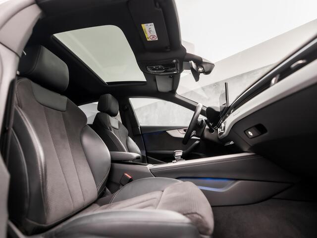 Audi A5 Sportback 40 TFSI quattro S-Line Sport 204Pk Automaat (SCHUIFDAK, 2X S-LINE, BLACK PACK, APPLE CARPLAY, LEDER/ALCANTARA, ELEK SPORTSTOELEN, CAMERA, SFEERVERLICHTING, ADAPTIVE CRUISE, STOELVERWARMING, MASSAGE, NIEUWSTAAT)