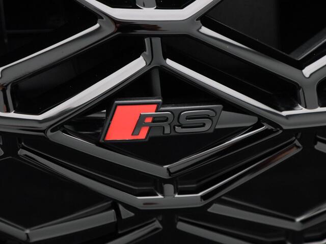 Audi A5 RS 5 e-hybrid quattro | 21 inch | RS Sportstoelen | Keramische Remmen | Camouflage Carbon | Bang & Olufson 3d | Panorama Glasdak