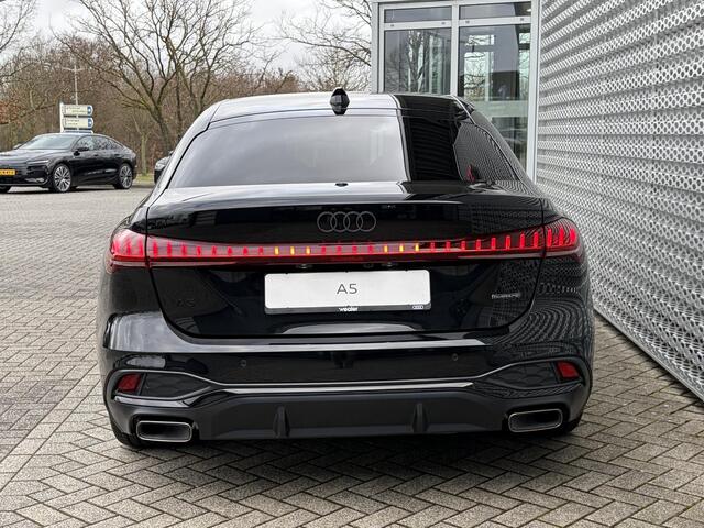 Audi A5 Limousine S edition e-hybrid 299 pk | Matrix Led koplampen | Trekhaak | Ambient Lighting | Tech Plus pakket