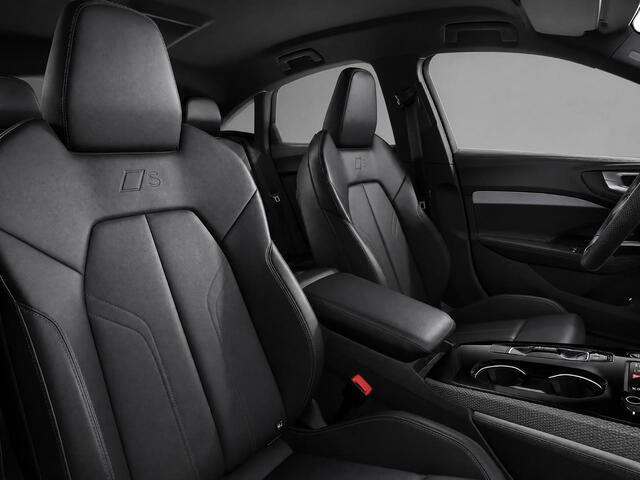 Audi A5 2.0 e-hybrid quattro S edition 299 PK · Premium pakket · Trekhaak elek. wegklapbaar · Optiekpakket zwart
