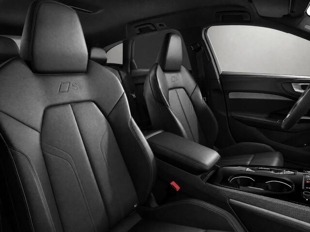 Audi A5 2.0 e-hybrid quattro S edition 299 PK · Premium pakket · Trekhaak elek. wegklapbaar · Optiekpakket zwart