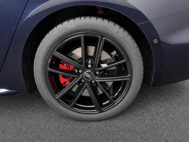Audi A5 Avant 2.0 e-hybrid 367pk quattro S edition Competition · Trekhaak · 360 Camera · B&O Audio · Elek. Voorstoel · Head-Up · Dodehoek Detectie · 19'' Inch · Garantie t/m 03-10-2030 of 100.000km