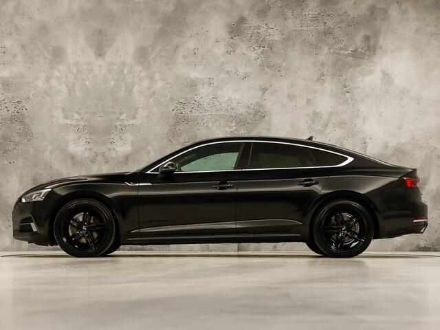 Audi A5 Sportback 2.0 TFSI S-Line Sport 190Pk Automaat (2X S-LINE, VIRTUAL COCKPIT, GROOT NAVI, PLAT SPORTSTUUR, LEDER, STOELVERWARMING, SPORTSTOELEN, GETINT GLAS, PARKEERSENSOREN, NIEUWSTAAT)