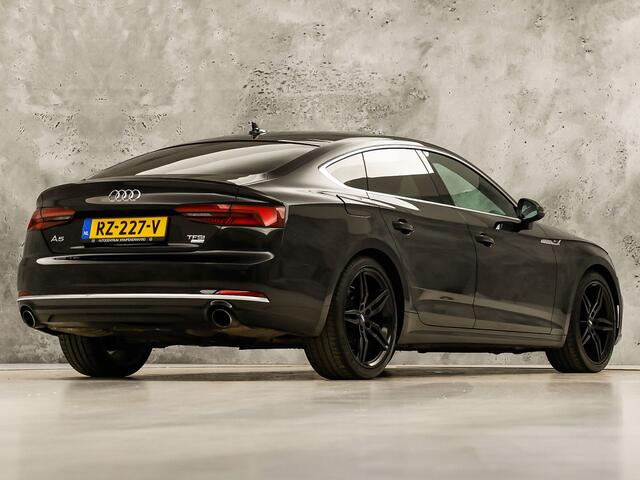 Audi A5 Sportback 2.0 TFSI S-Line Sport 190Pk Automaat (2X S-LINE, VIRTUAL COCKPIT, GROOT NAVI, PLAT SPORTSTUUR, LEDER, STOELVERWARMING, SPORTSTOELEN, GETINT GLAS, PARKEERSENSOREN, NIEUWSTAAT)