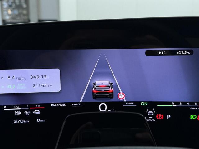 Audi A5 Avant 2.0 e-hybrid quattro S edition Competition | 367 PK | SoH 100% | Trekhaak | Panoramadak | Area view 360 | Matrix LED koplampen | Stoelverwarming |
