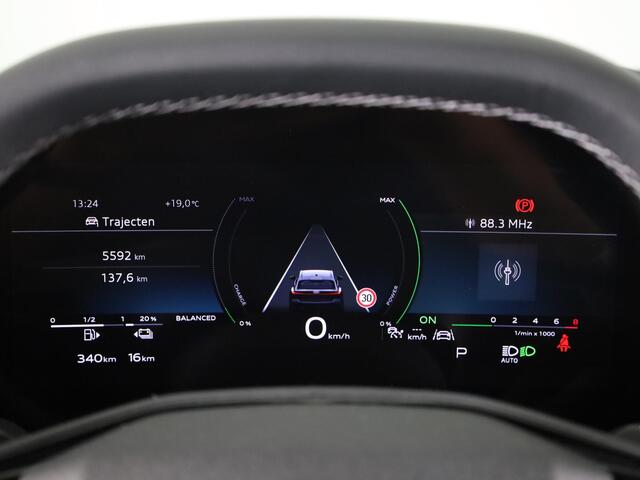 Audi A5 Avant 2.0 e-hybrid quattro S edition Quattro 367pk | Private lease vanaf €1016,- | Lederen bekleding | MMI Bijrijdersscherm | Elektrisch verstelbare voorstoel met geheugen