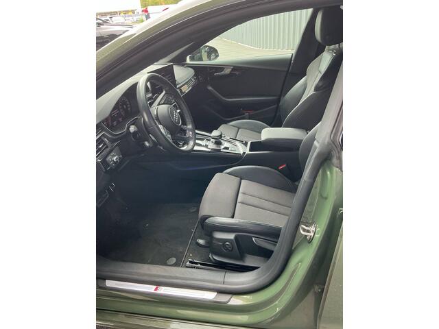 Audi A5 Sportback 35 TFSI S Eedition Competition S-Tronic / Navigatie / Stoelverwarming
