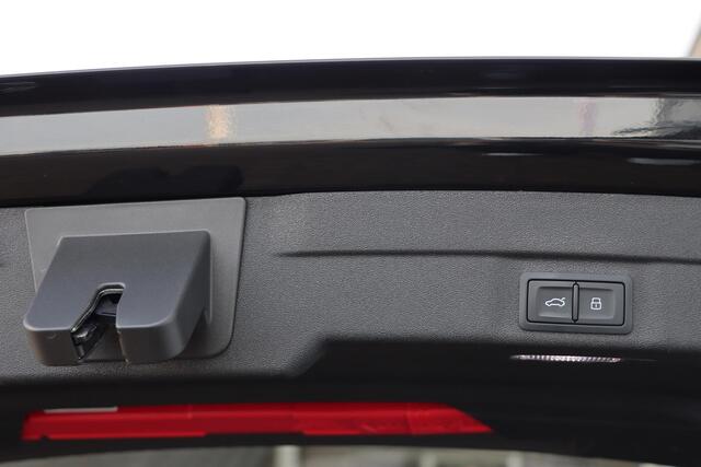 Audi A5 Avant 2.0 e-hybrid quattro S edition Competition 367pk S-Tronic | SOH 96% |