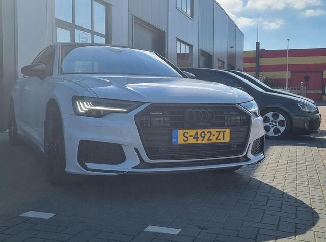 Audi A6 Limousine 55 TFSI e quattro Competition | 367PK | Dealeronderhouden | 2x S-Line | 21 Inch Velgen | Massagestoelen | Leder | Opendak | Virtual Cockpit | Led Matrix | Memory | Stoel en Stuur verwarming| Camera voor en achter | Apple Carplay & Andriod Auto |