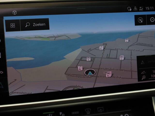 Audi A6 Avant 55 TFSIe 270kW/367PK quattro S Line · Panoramadak · Trekhaak · Leder/Alcantara · Garantie tot juni 2026 of 100000km