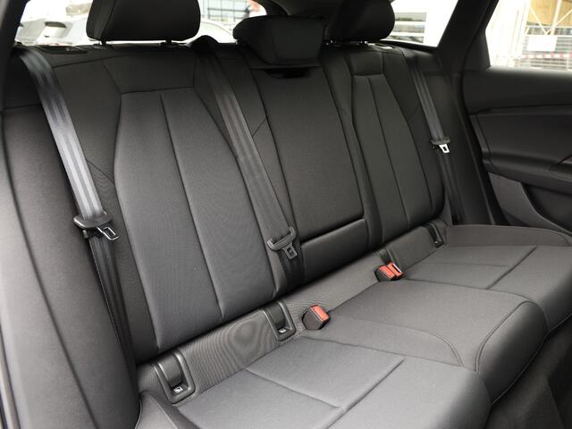 Audi A6 Avant Edition e-tron 83 kWh 210 kW / 286 PK Avant Elektr | Tech pakket | Privacy klas | 20" Lichtmetalen velgen | Sportstoelen |