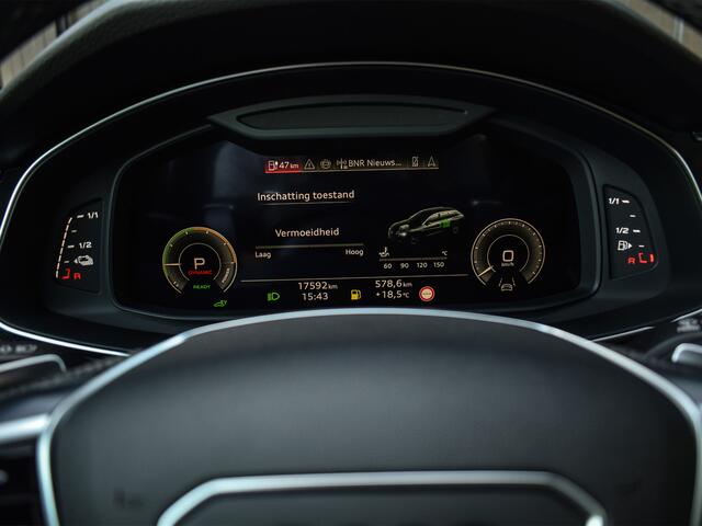 Audi A6 Avant 55 TFSI e quattro Pro Line S Competition | PANORAMADAK | S-STOELEN | ADAPTIEVE CRUISE CONTROL | ELEKTR. TREKHAAK | AMBIANCE SFEERVERLICHTING | ELEKTR. VERSTELBARE STOELEN MET GEHEUGEN | CARBON INLEG |