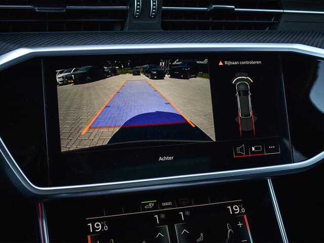 Audi A6 Avant 55 TFSI e quattro Pro Line S Competition | PANORAMADAK | S-STOELEN | ADAPTIEVE CRUISE CONTROL | ELEKTR. TREKHAAK | AMBIANCE SFEERVERLICHTING | ELEKTR. VERSTELBARE STOELEN MET GEHEUGEN | CARBON INLEG |