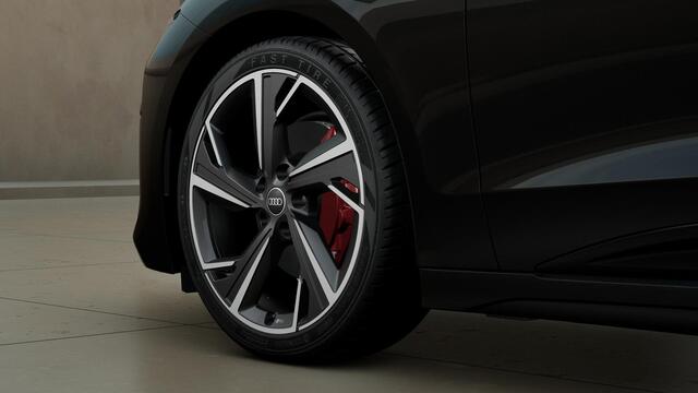 Audi A6 Sportback e-tron S edition 83 kWh winterpakket, privacy glass, LM velgen 21", leder interieur, remzadels rood