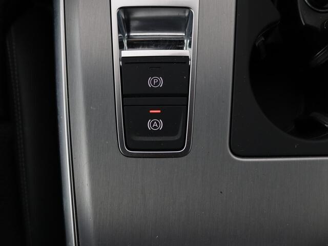 Audi A6 55 TFSIe quattro Competition | Adaptive cruise | Bang & Olufsen | Stoelverwarming | Carplay | Matrix LED | Trekhaak | Sportstoelen | Navigatie | Parkeerhulp | Virtual Cockpit | 21'' Lichtmetalen velgen