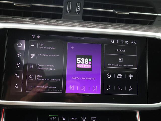 Audi A6 Avant 55 TFSI e quattro S edition Competition | 367 PK | Wegklapbare trekhaak | Panoramadak | B&O premium sound | Head-up display | Surround view cameras |