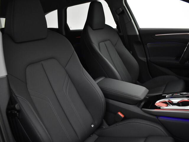 Audi A6 Avant 40 TFSI Advanced edition 204 PK · 20" LM Velgen · S-sportonderstel · Tech plus · Sportstoelen zwart leder · Elektrisch instelbare voorstoelen