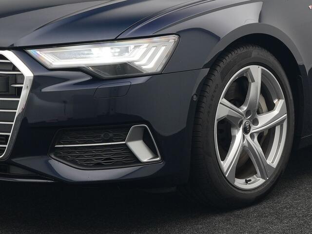 Audi A6 Avant 50 TFSI e Quattro S Line Plug In Hybrid 299pk Dealer O.H PHEV | Trekhaak af Fabriek | Adaptive Cruise | Head Up | Matrix LED | Camera | Sfeerverlichting | 19"L.M | Apple Carplay | Sportstoelen Verwarmd |