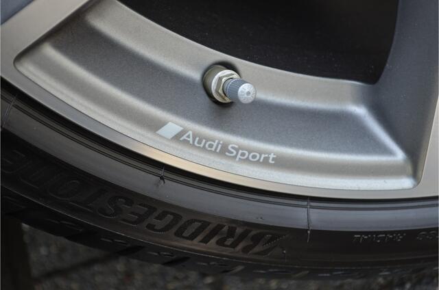 Audi A6 Avant 55 TFSI 6 Cil luchtvering quattro Sport 3x S line Pano | 21'' LMV | Trekhaak | Valcona Leer | Matrix led | a.Camera | Memory stoel | Head-up