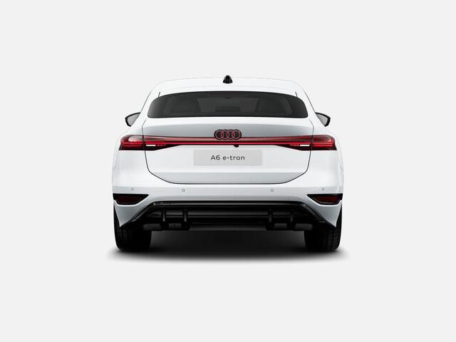 Audi A6 e-tron Sportback S edition 286 PK · Privacy glas · Remzadels rood · Sportstoel leder zwart