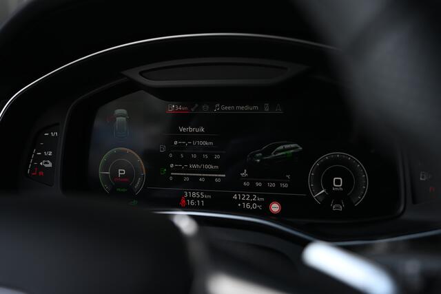 Audi A6 Avant 55 TFSI e QUATTRO PRO LINE S COMPETITION | S-SEATS | CARBON INLEG | ADAPTIVE CRUISE | 360 CAMERA | LED-MATRIX | HEAD-UP DISPLAY | SOFT-CLOSE | PANORAMADAK | SOFT-CLOSE | TREKHAAK | 360 CAMERA | AMBIANCE INTERIEUR | BANG&OLUFSEN