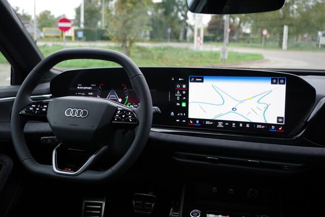 Audi A6 Avant 2.0 e-Hybrid Plug-In Quattro S Edition Competition 367 PK, Luchtvering, Trekhaak, Panoramadak