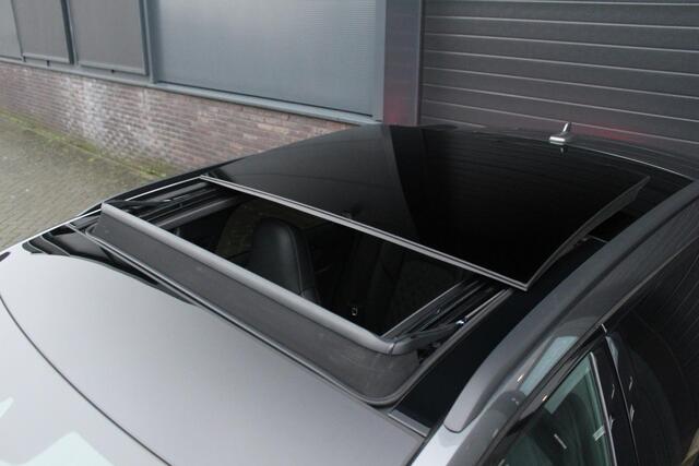 Audi A6 Avant 55 TFSI e quattro Competition | Pano | RS Stoelen | B&O| Trekhaak | Trekhaak