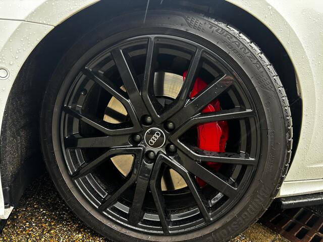 Audi A6 Avant 55 TFSI e quattro Competition Maxton pakket Panorama Trekhaak!