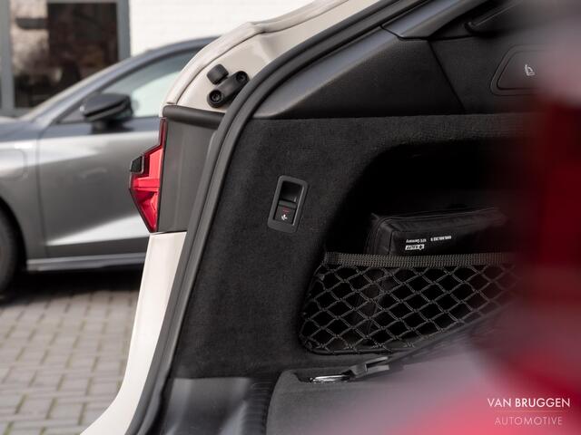 Audi A6 Avant 55 TFSI E Quattro S-Line Pano RS-Stoelen Trekhaak B&O