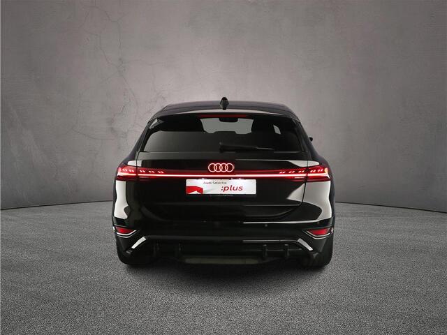 Audi A6 Avant e-tron S edition performance 100 kWh | Trekhaak | Digitale spiegels | Pano | B&O | Tech pro | Matrix-led | MMI pro |