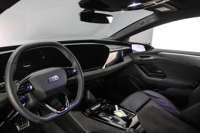 Audi A6 Avant e-tron S edition performance 100 kWh | Trekhaak | Digitale spiegels | Pano | B&O | Tech pro | Matrix-led | MMI pro |