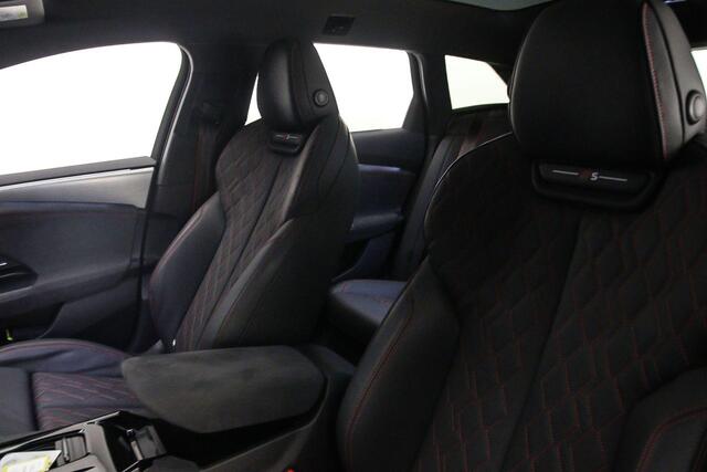 Audi A6 Avant e-tron S edition performance 100 kWh | Trekhaak | Digitale spiegels | Pano | B&O | Tech pro | Matrix-led | MMI pro |