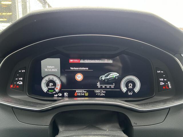 Audi A6 Avant 55 TFSI e quattro Competition S-line | Panoramadak | Leder | Adaptieve Cruise Control