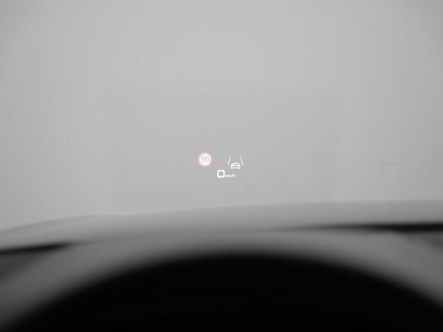 Audi A6 Avant 55 TFSI e 367 pk S-tronic quattro Pro Line S Competition / S-Line | Panoramadak | Trekhaak | Demperregeling | Head-up display | Geheugenstoel | 360 camera | HD-Matrix LED | Bang & Olufsen |